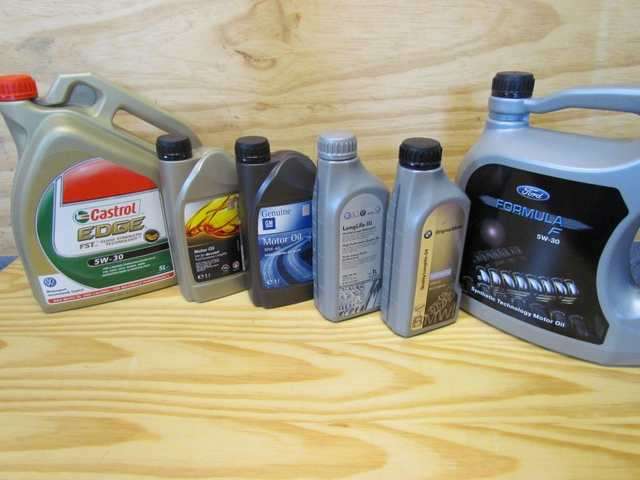 Original Motorenöl Castrol Edge, Mobil,VW,Audi,MC Benz usw. 45% günstiger